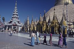 Shwedagon Pagoda Burma